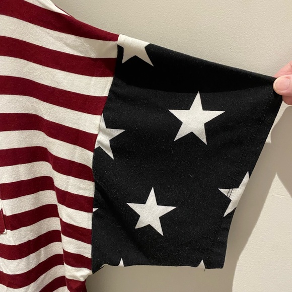 NWT Ladies Stars and Stripes Crop Top Size Large - Picture 4 of 5